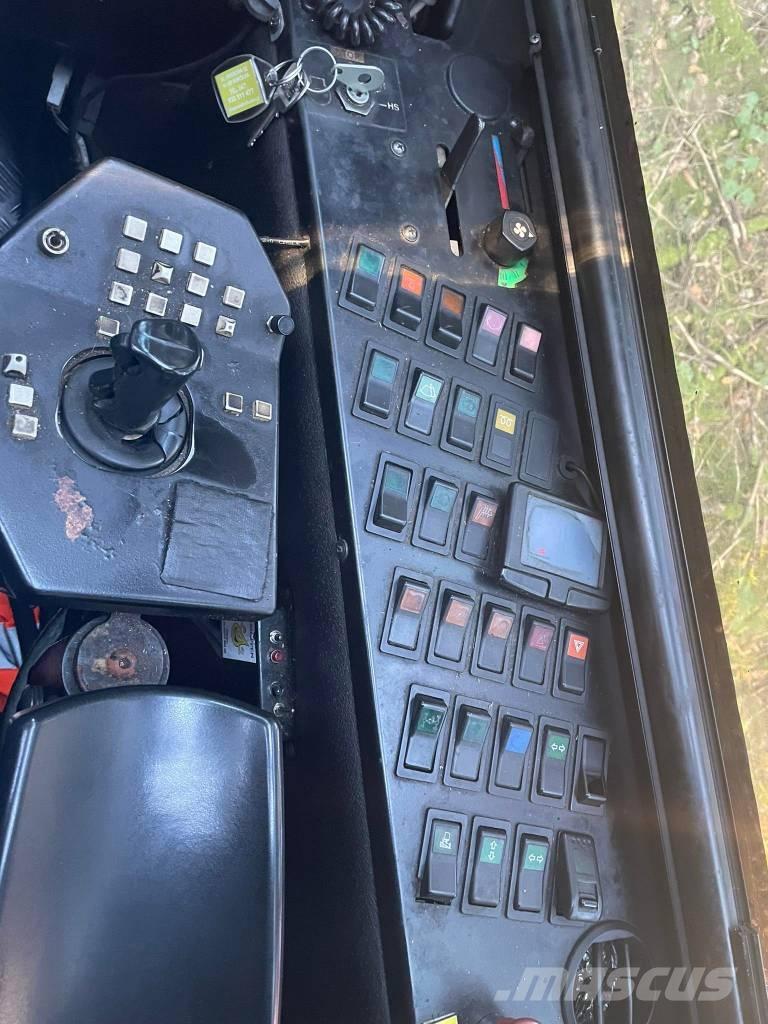 Sampo-Rosenlew 1066 Cosechadoras