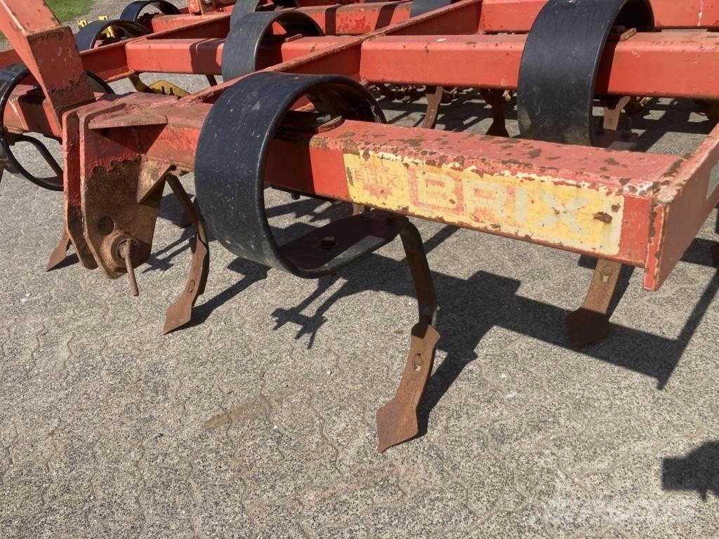 Brix GRUBBER Cultivadores