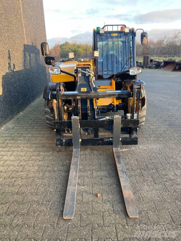 JCB 525-60 E Carretillas telescópicas