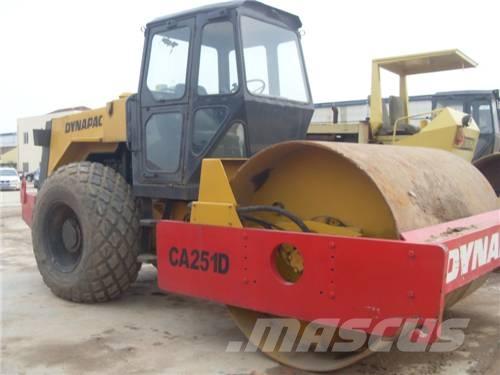 Dynapac CA 25 D Rodillos de un solo tambor