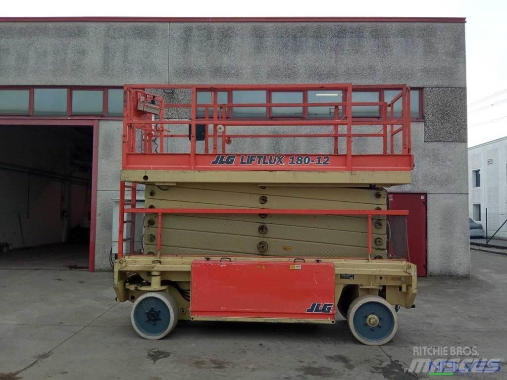 JLG 180-12 Plataformas tijera