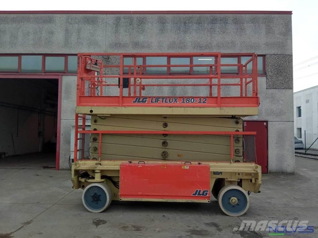 JLG 180-12 Plataformas tijera