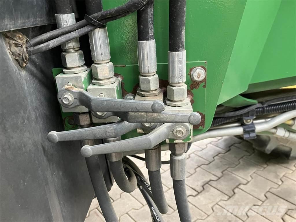 John Deere 6155R Tractores