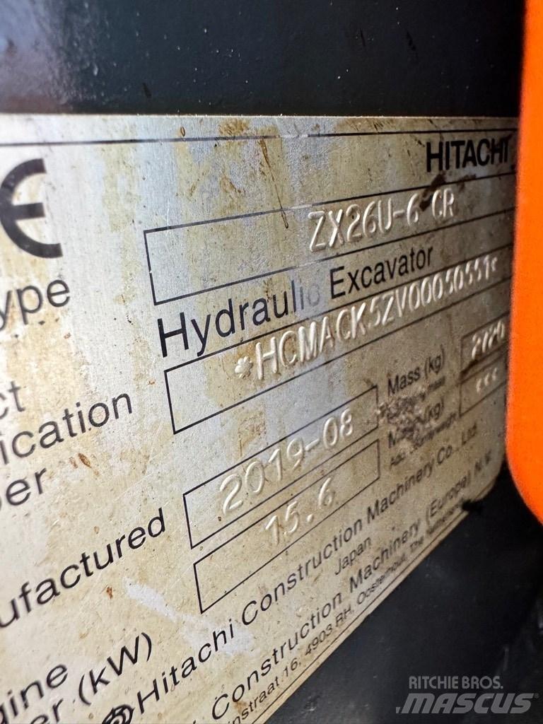 Hitachi 26U-6 CR Mini excavadoras < 7t