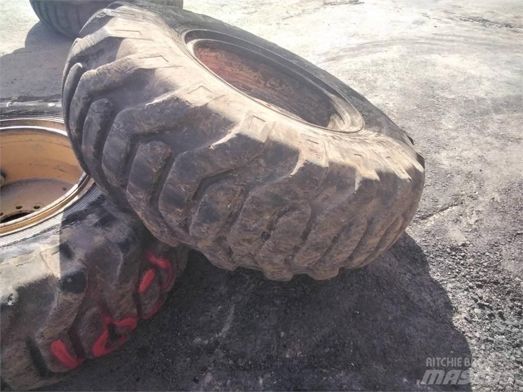 Nokian Els 17,5x25 Neumáticos, ruedas y llantas