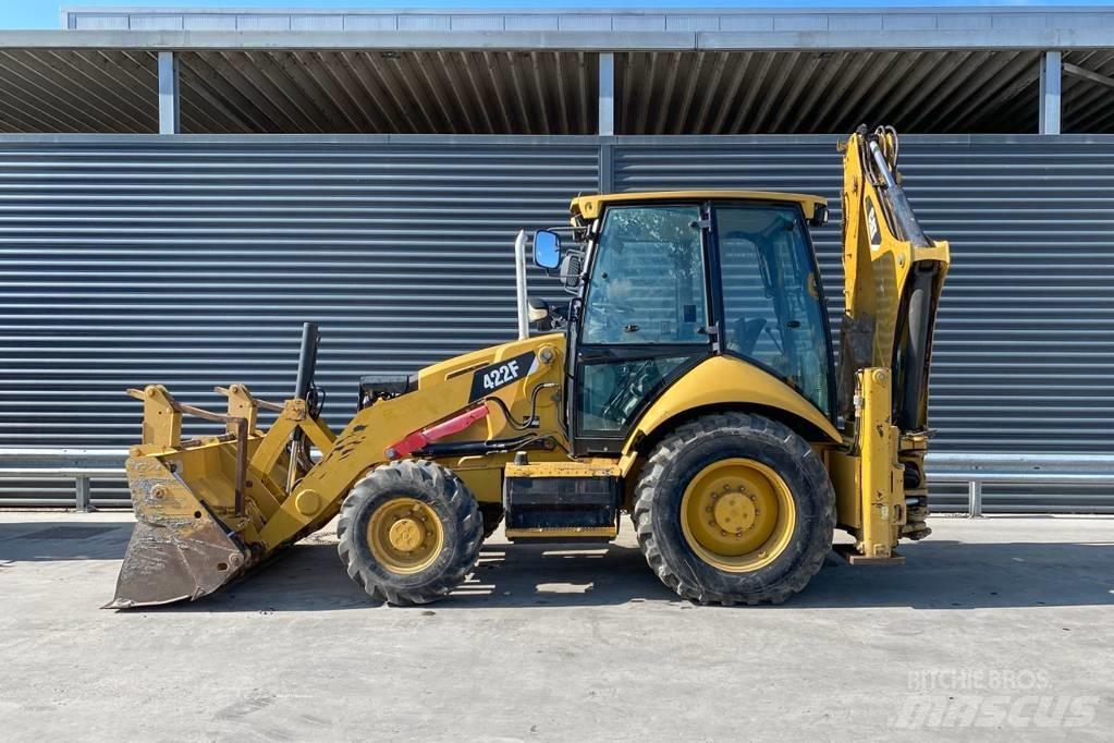 CAT 422 F TURBO Retrocargadoras