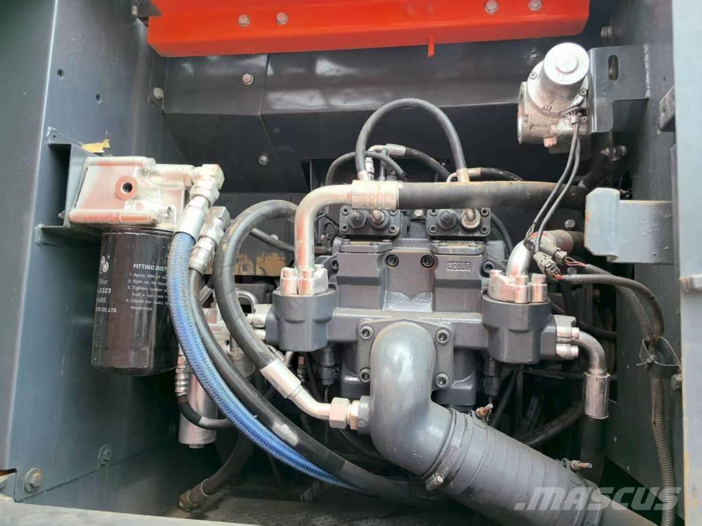 Hitachi ZX 240 HG Excavadoras de cadenas