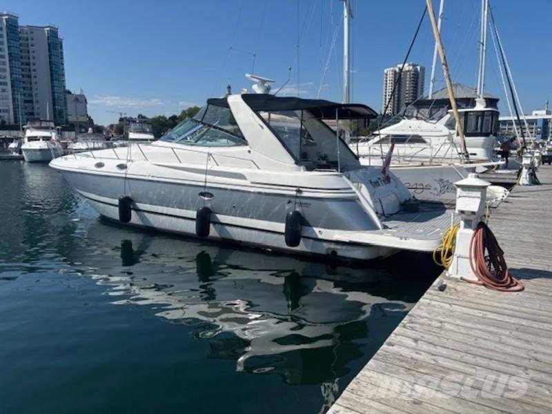 Cruisers Yachts 3870 Barcos / barcazas de carga