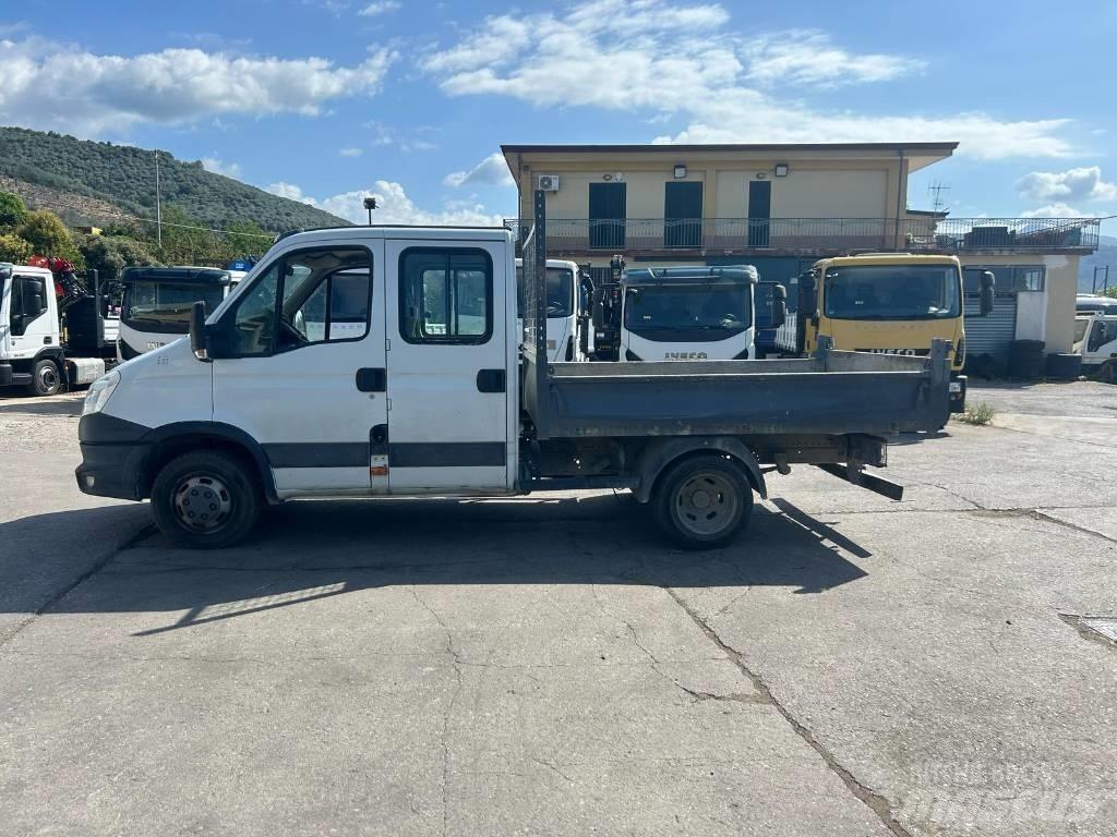 Iveco Daily 35 C13 Camiones bañeras basculantes o volquetes