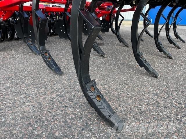 He-Va Triple Tiller Cultivadores
