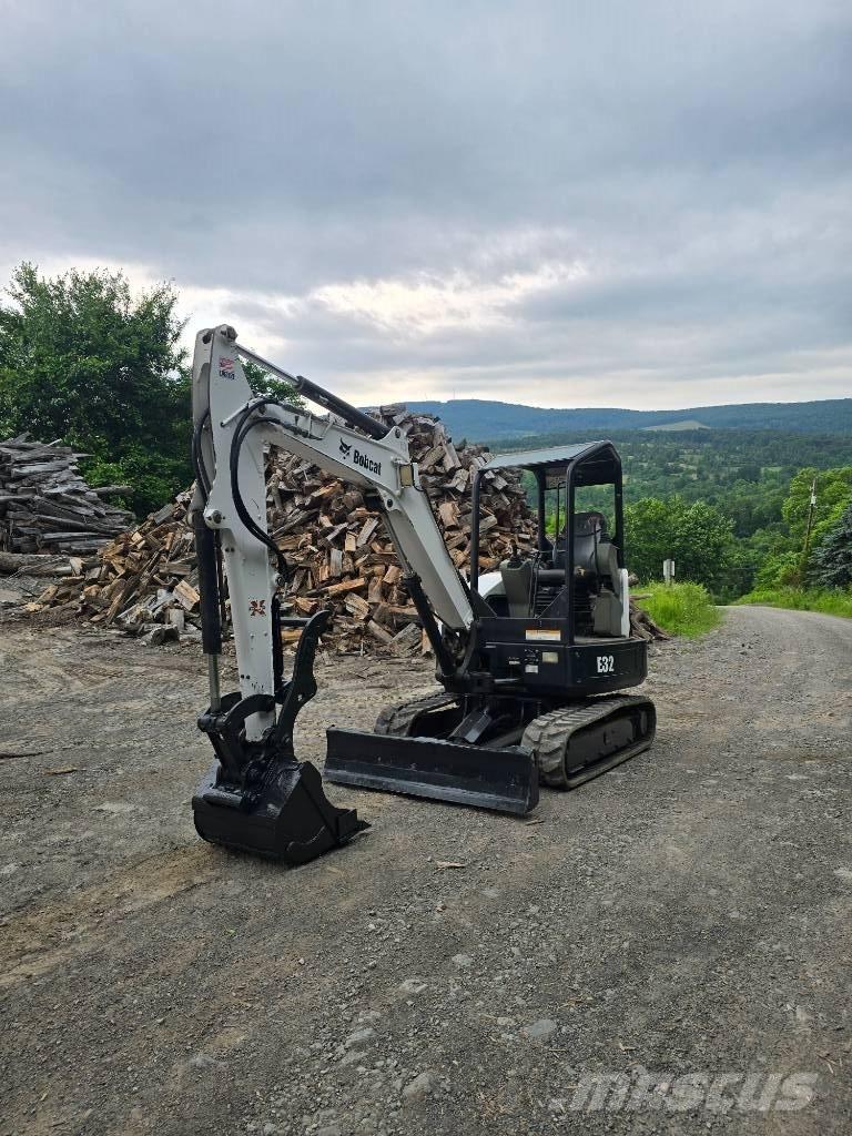 Bobcat E 32 Mini excavadoras < 7t