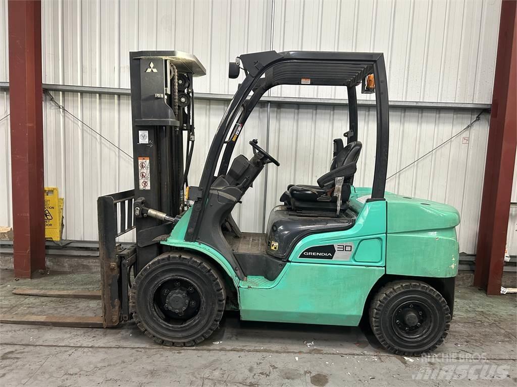 Mitsubishi FD30NT Carretillas diesel