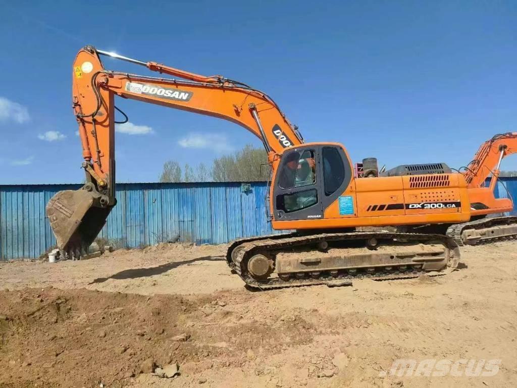 Doosan DX300LC-9 Excavadoras de cadenas