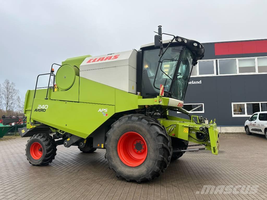 CLAAS Avero 240 Cosechadoras combinadas