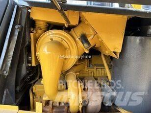 Komatsu D 155 A-5 Buldozer sobre oruga