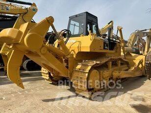 Komatsu D 155 A-5 Buldozer sobre oruga