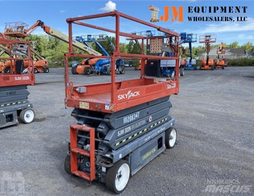 SkyJack SJ III 3226 Plataformas tijera