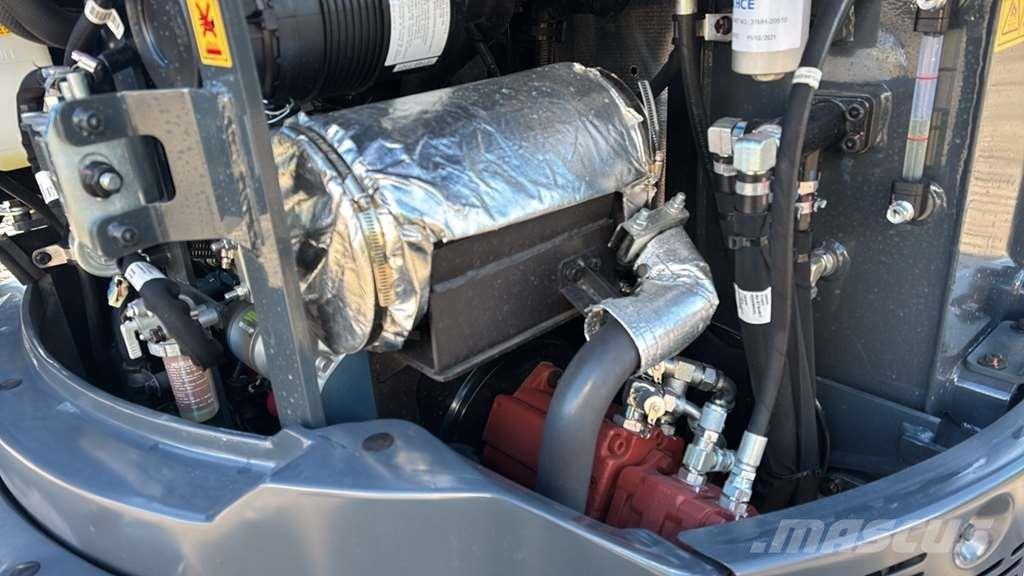 Hyundai HX 25AZ Excavadoras especiales