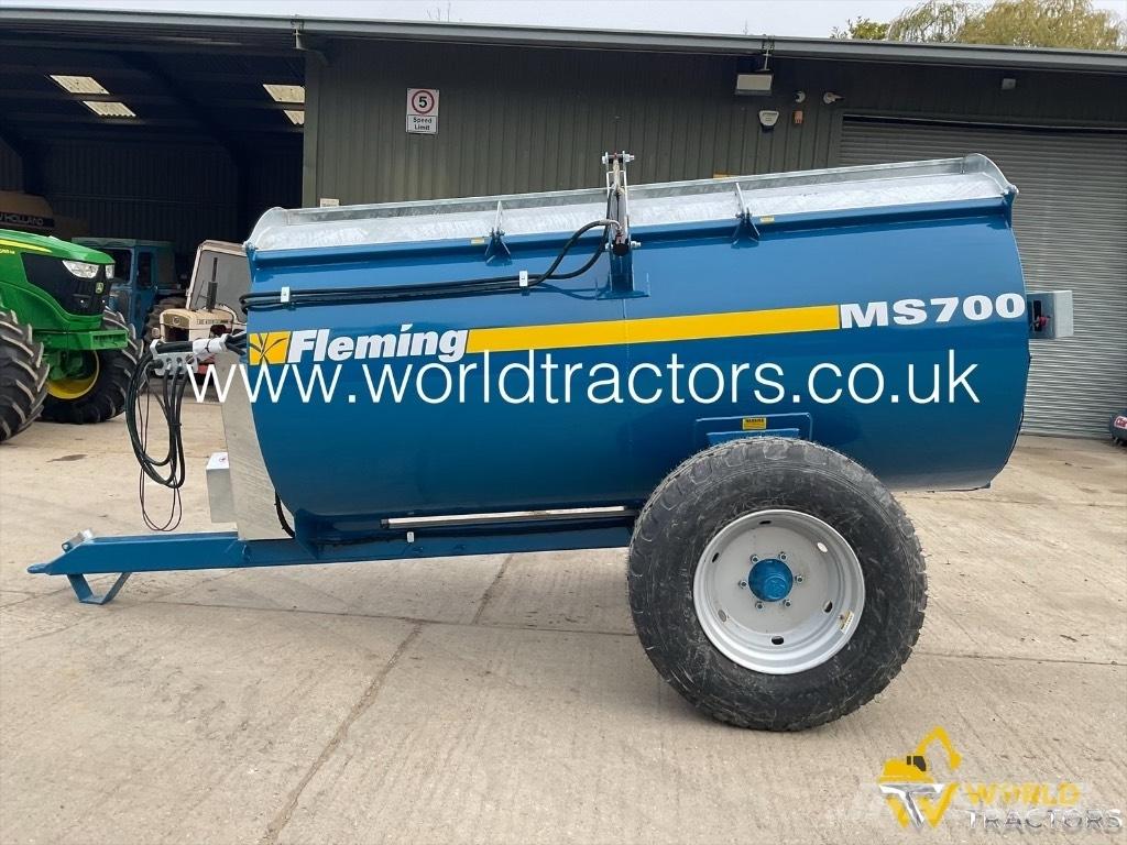 Fleming MS 700 Remolques esparcidores de estiércol