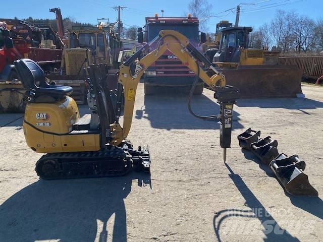 CAT 300.9 D Mini excavadoras < 7t