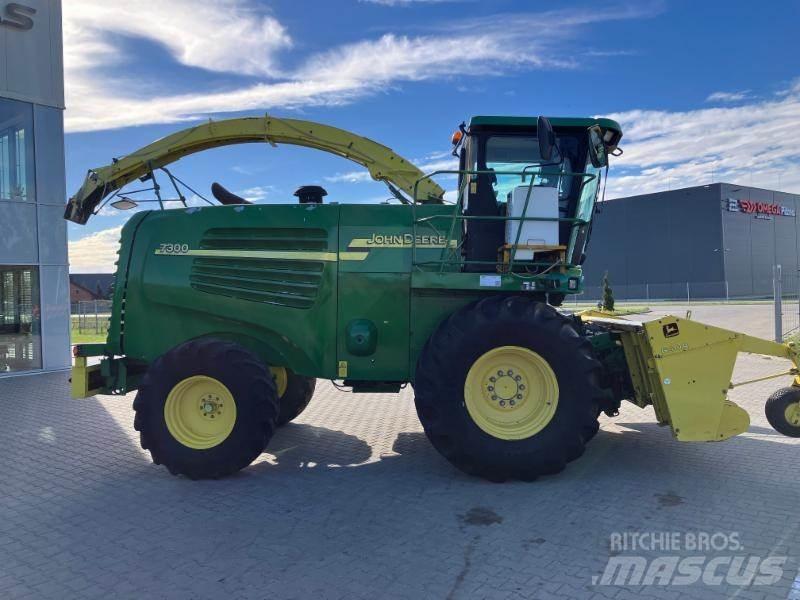 John Deere 7300 Picadoras de forraje autopropulsadas