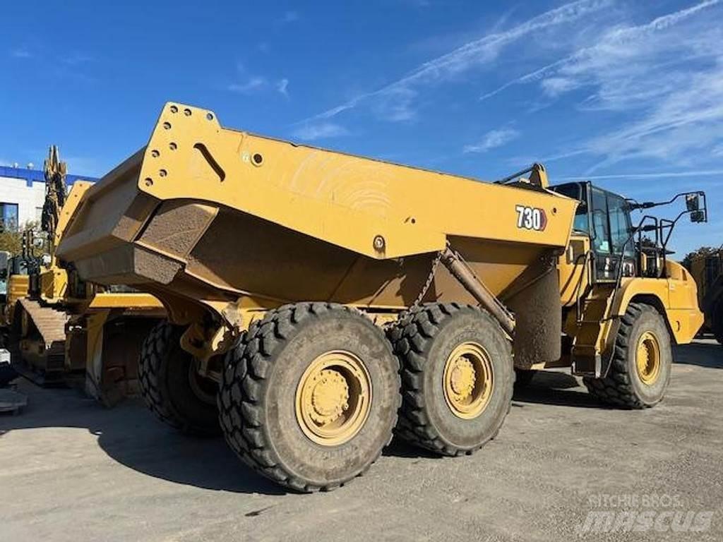CAT 730 Dúmpers de obra