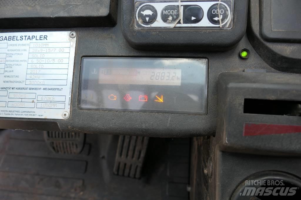 Toyota 02-8 FGF 30 Carretillas LPG