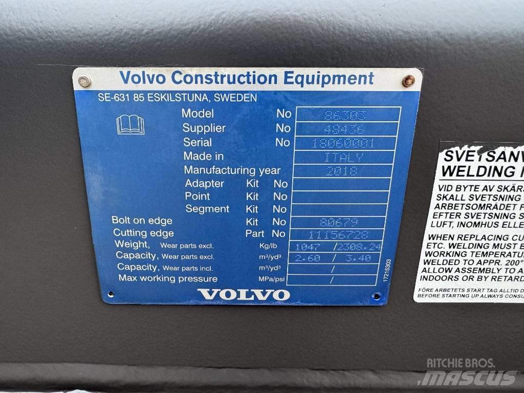 Volvo 2.6m GP Bucket Cucharones