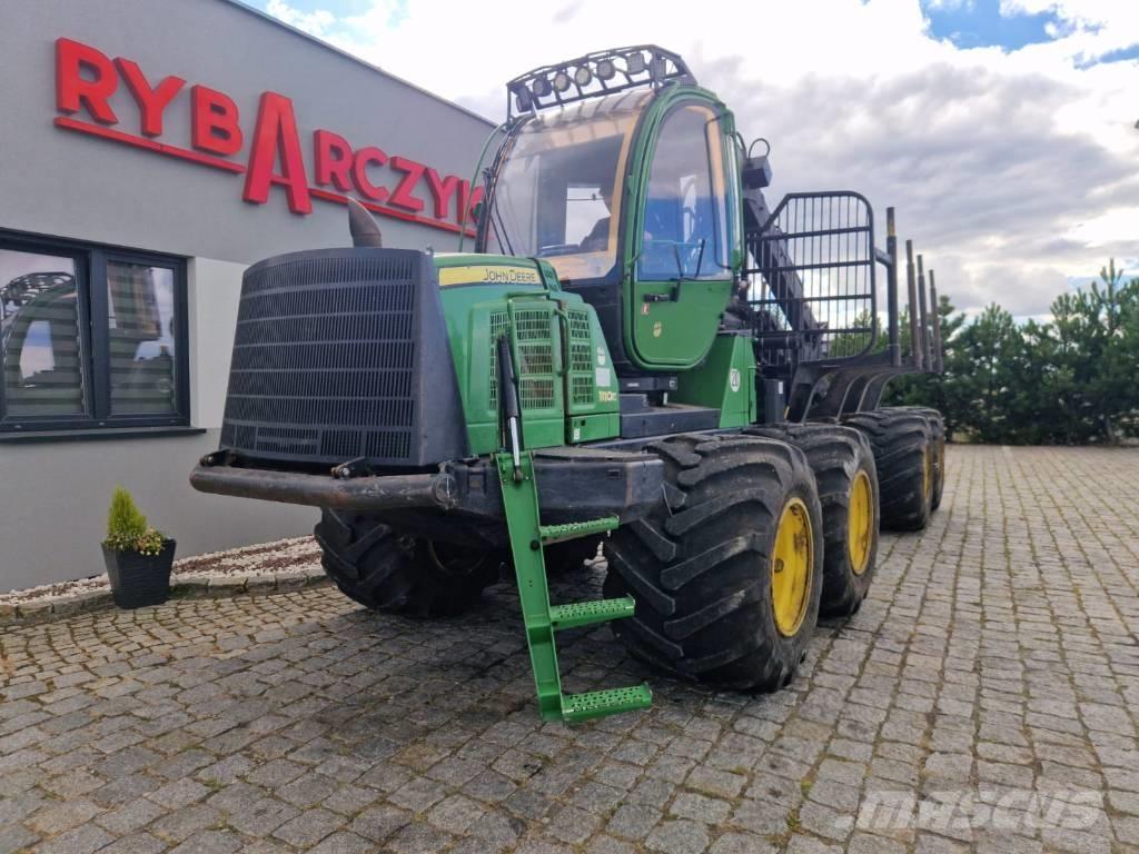 John Deere 1110 E Autocargadoras