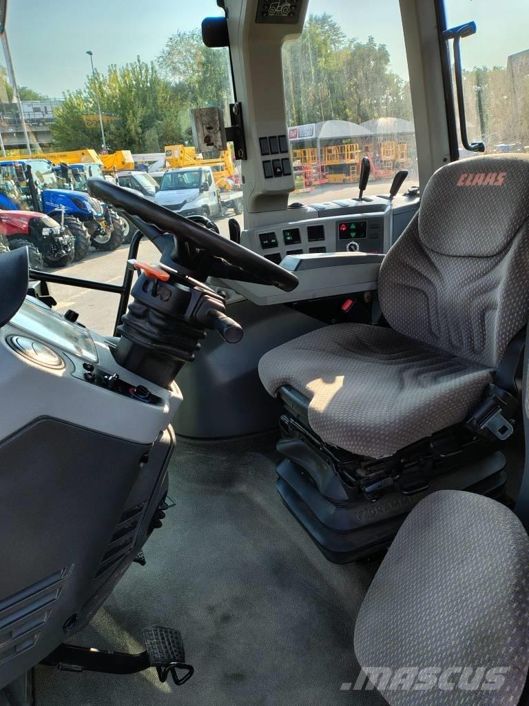 CLAAS Arion 640 Tractores