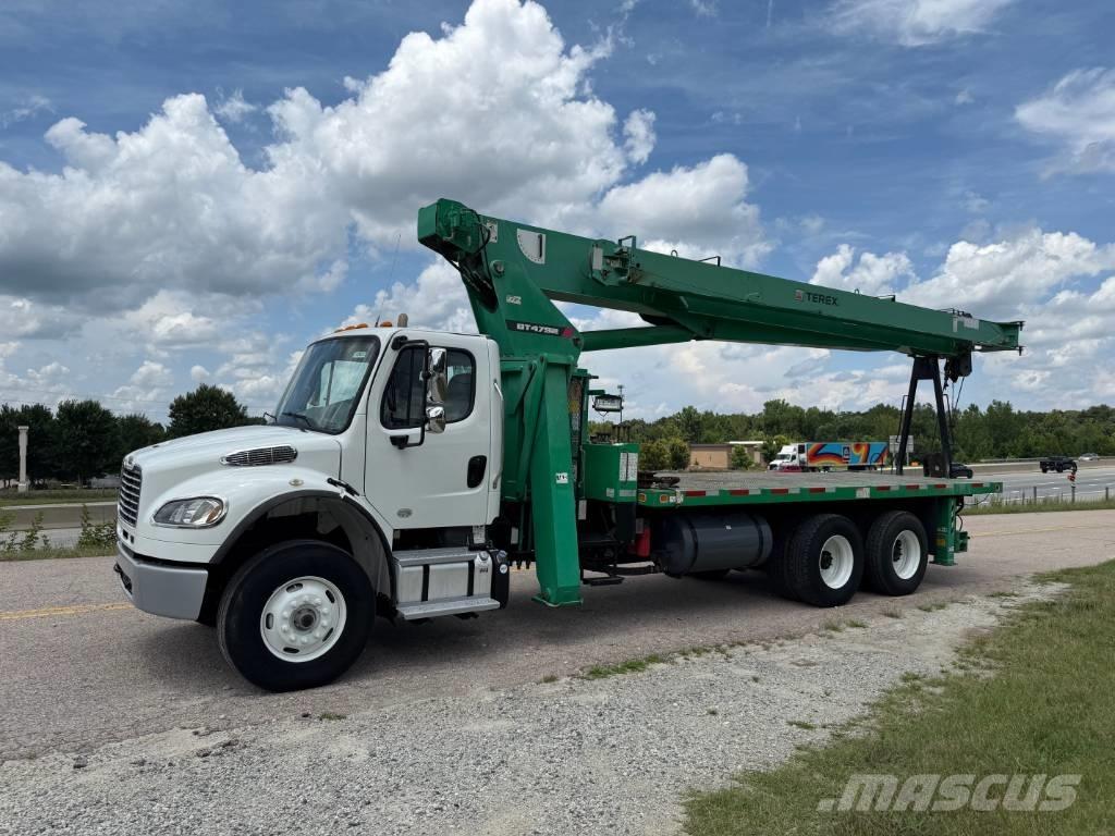 Freightliner M2 Grúas de oruga