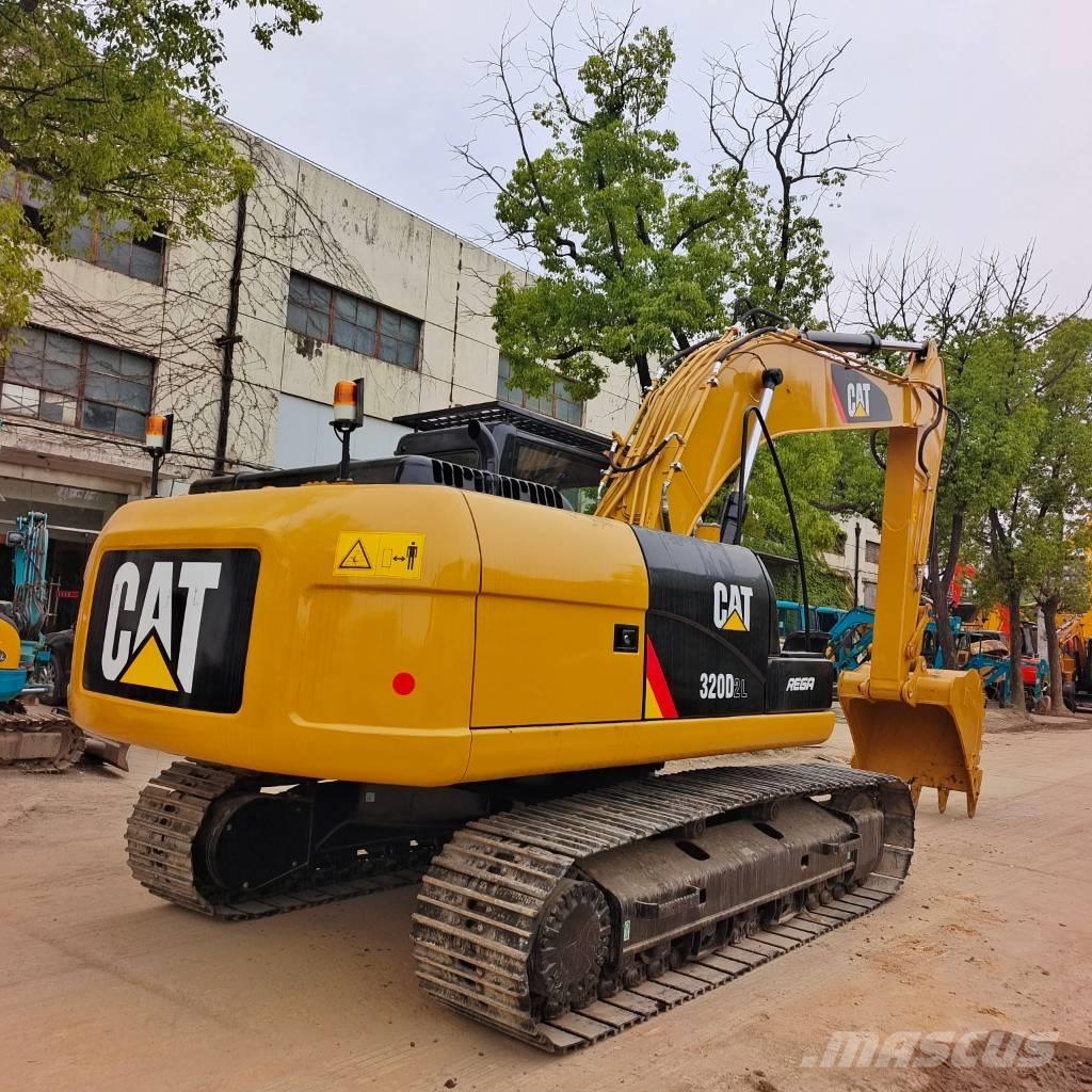 CAT 320 D 2 L Excavadoras de cadenas