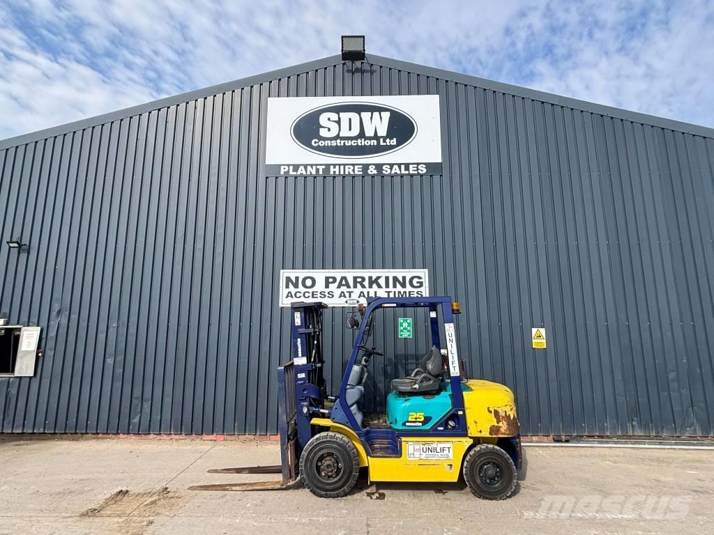Komatsu FD 25 Diesel Carretillas diesel