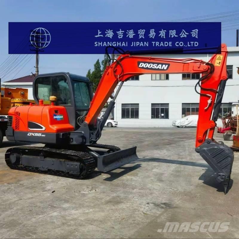 Doosan DX 55 Mini excavadoras < 7t