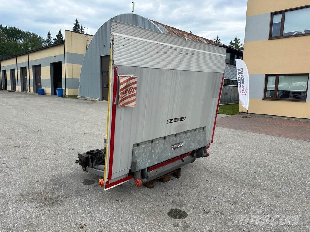 Dhollandia  Artículos y mobilario para ascensores