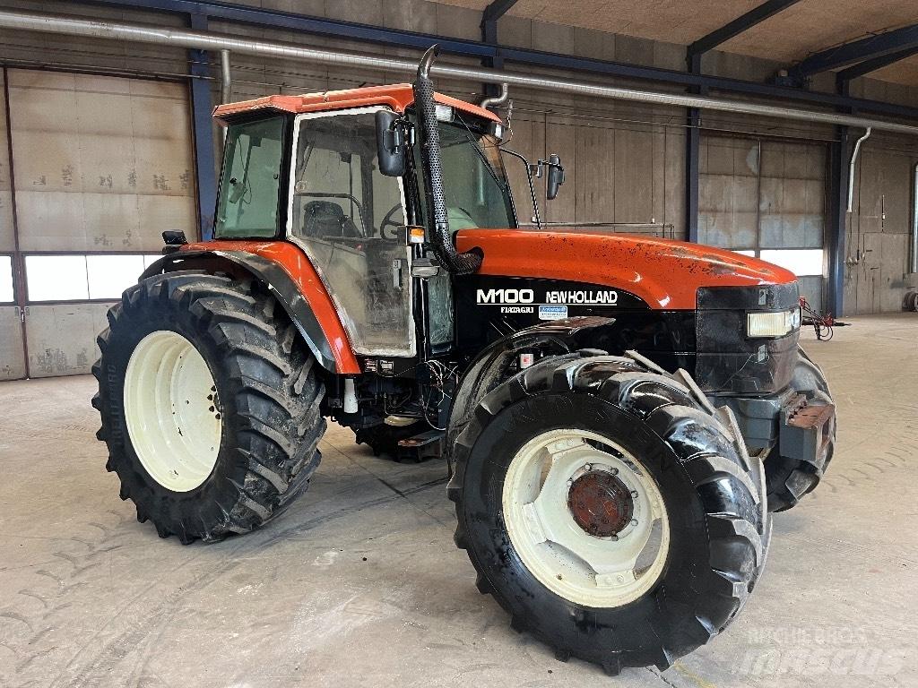 New Holland M 100 DT Tractores