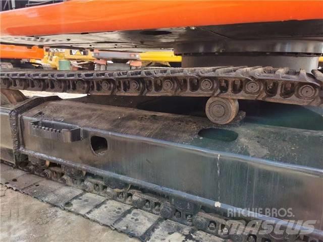 Hitachi EX 120 Excavadoras de cadenas
