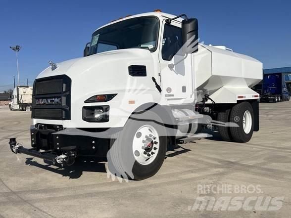 Mack MD6 Camiones cisterna