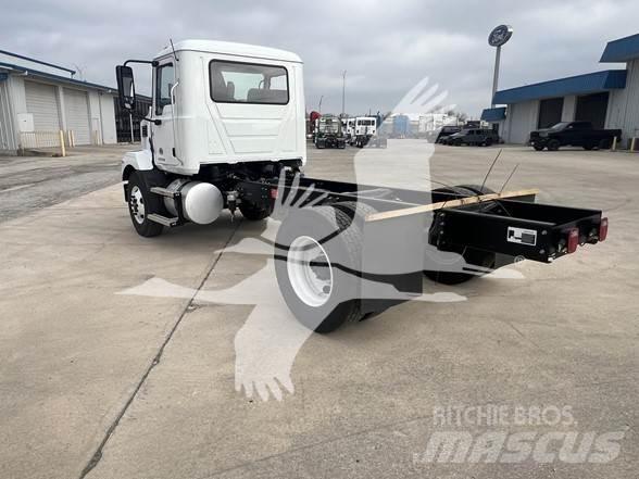 Mack MD6 Camiones chasis