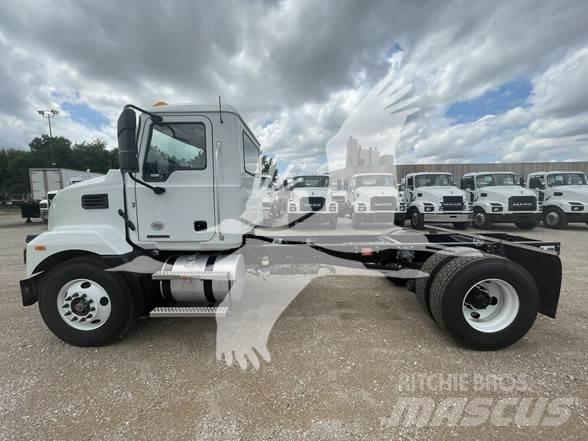 Mack MD6 Camiones chasis