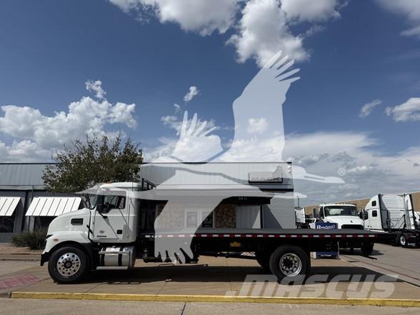 Mack MD6 Camiones plataforma