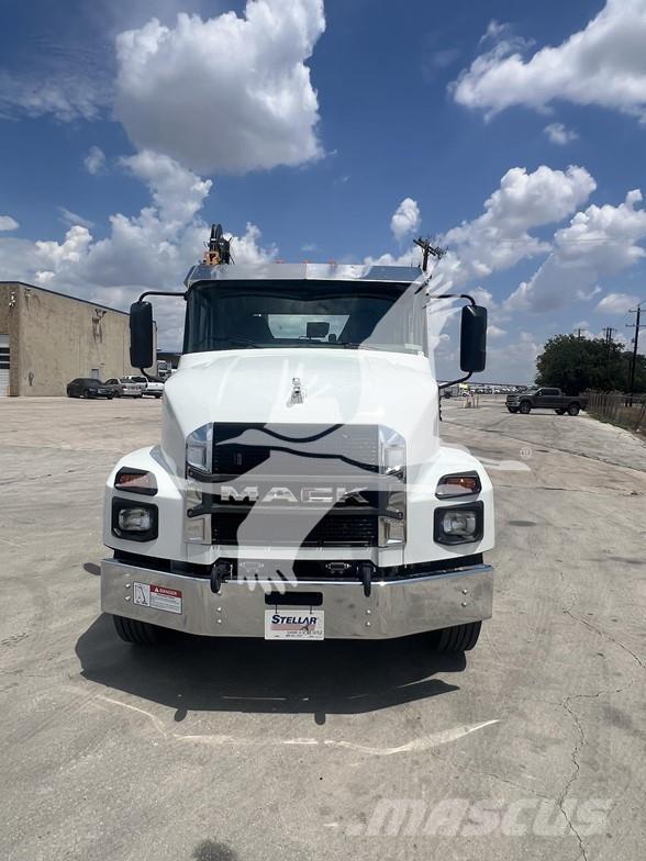 Mack MD6 Construcción - Otros