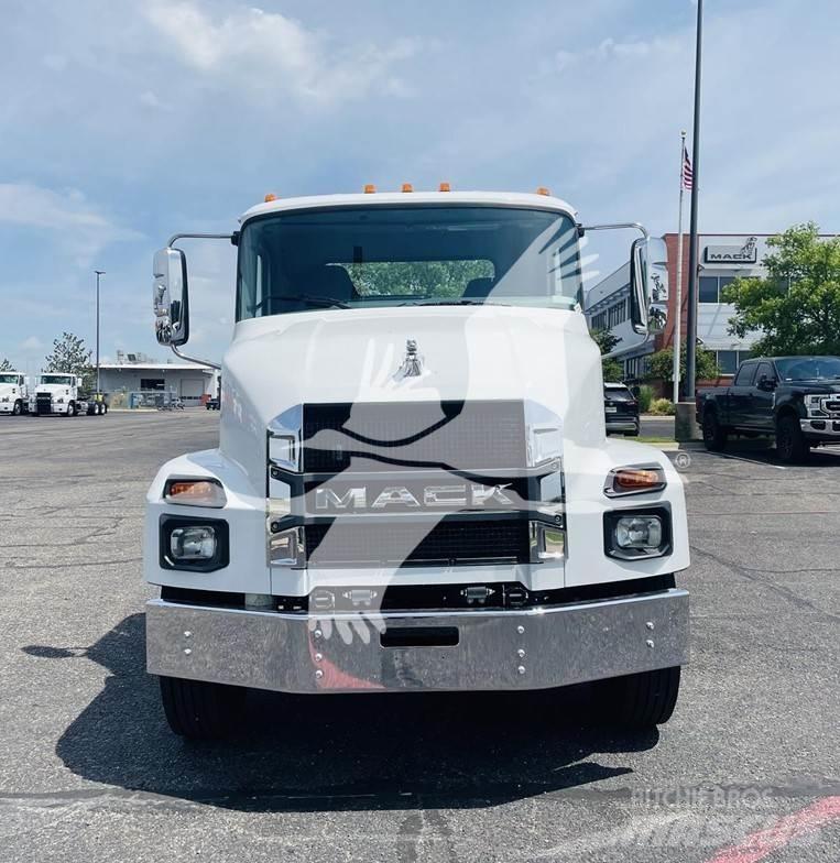 Mack MD7 Camiones chasis