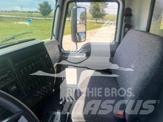 Mack MD7 Camiones bañeras basculantes o volquetes