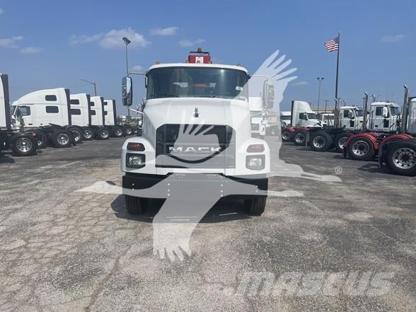 Mack MD7 Construcción - Otros