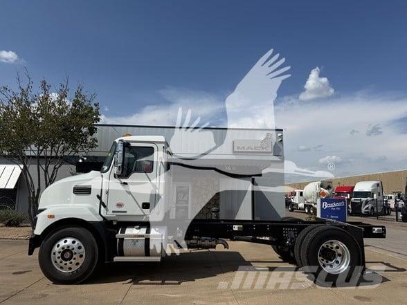 Mack MD7 Camiones chasis