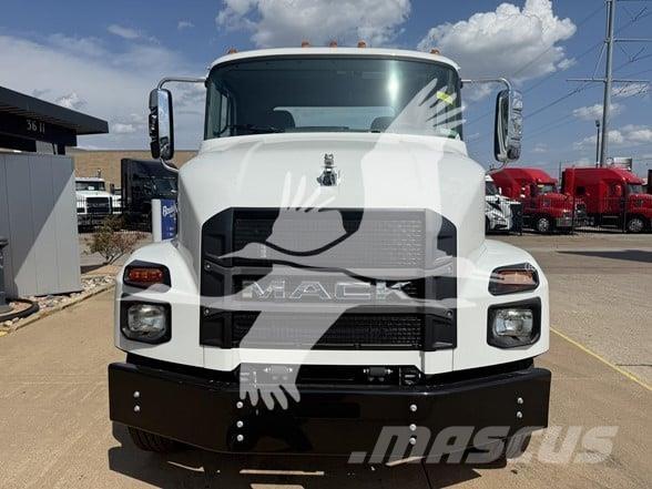 Mack MD7 Camiones chasis