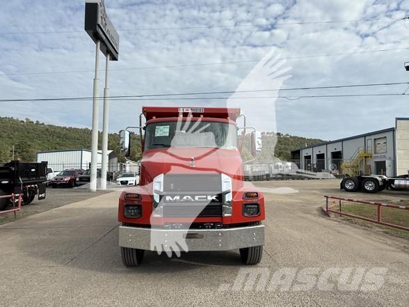 Mack MD7 Camiones bañeras basculantes o volquetes