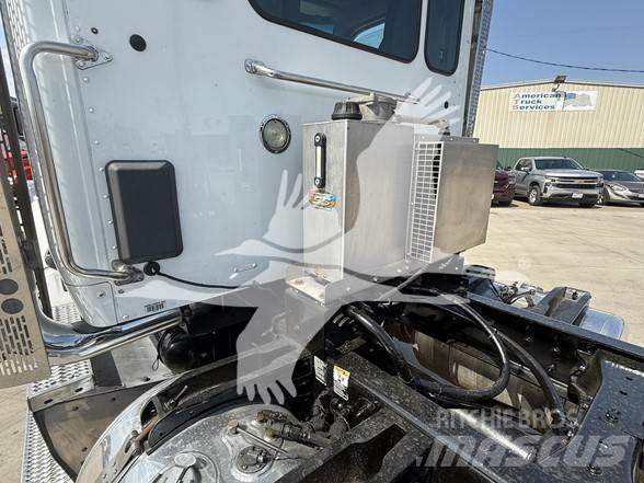Peterbilt 567 Cabezas tractoras