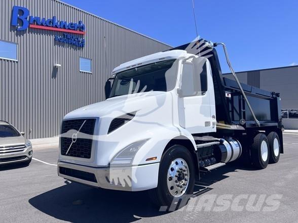 Volvo VNR64300 Camiones bañeras basculantes o volquetes